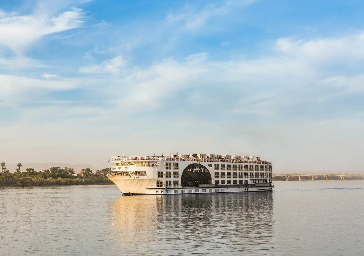 Exterior view of the Farah Nile Cruise Nile cruise ship